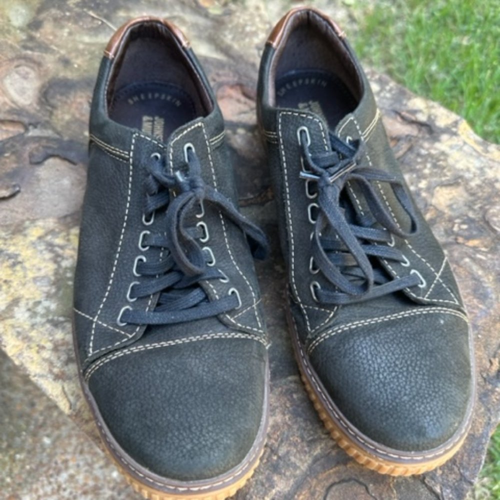 Johnston & Murphy Men's Casual Shoe Size 8